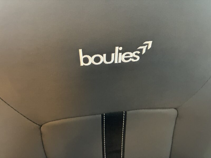 ★Boulies(ブーリス)Master Neo_ロゴ
